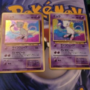 Pokemon MEW 2nd edition HOLOGRAPHIC